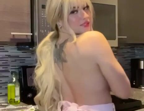 Nami Mommy Leaked Onlyfans – Nude Kitchen Erotic Videos