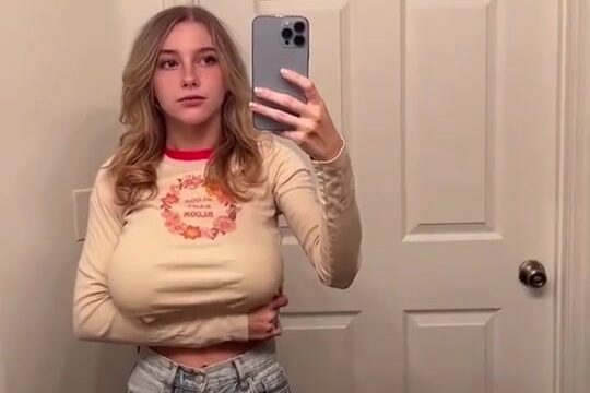 Zoe Moore Leaked Onlyfans – Shower Big Boobs In Mirror