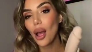 Araqueenbae Onlyfans Leaked – BJ Dildo
